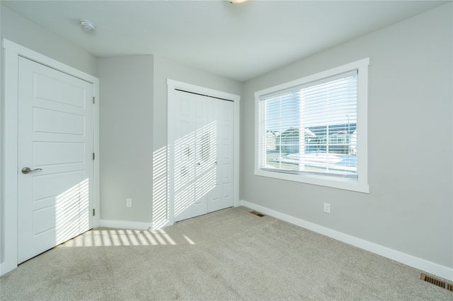 1313 Rolling Hills Drive, Norwalk, IA 50211