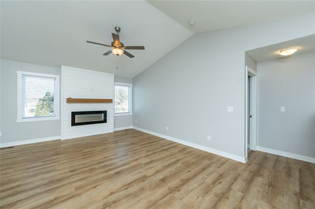 1313 Rolling Hills Drive, Norwalk, IA 50211