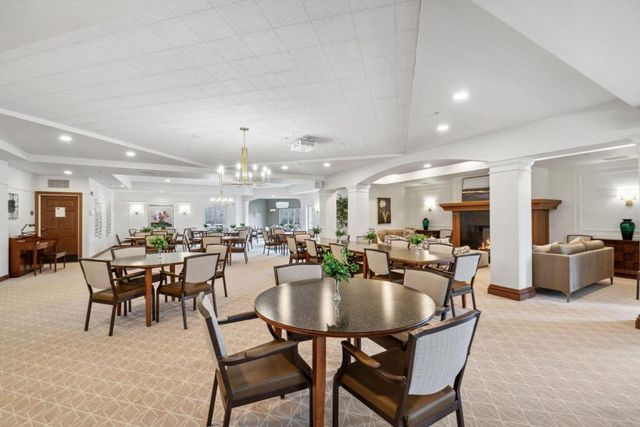 7100 Metro Boulevard 113, Edina, MN 55439