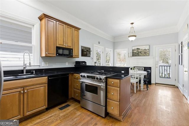 80 Fowler Avenue, Roswell, GA 30075