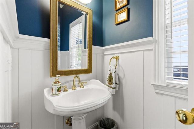 80 Fowler Avenue, Roswell, GA 30075