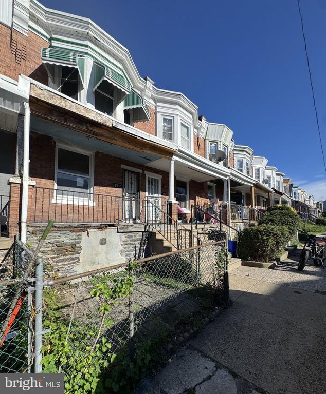 5747 N BEECHWOOD ST, PHILADELPHIA, PA 19138 — photo 2