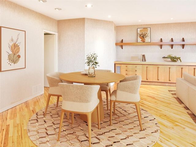 5000 Fifth 101, Shadyside, PA 15232