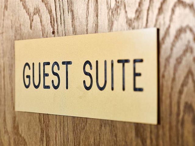 5000 Fifth 101, Shadyside, PA 15232