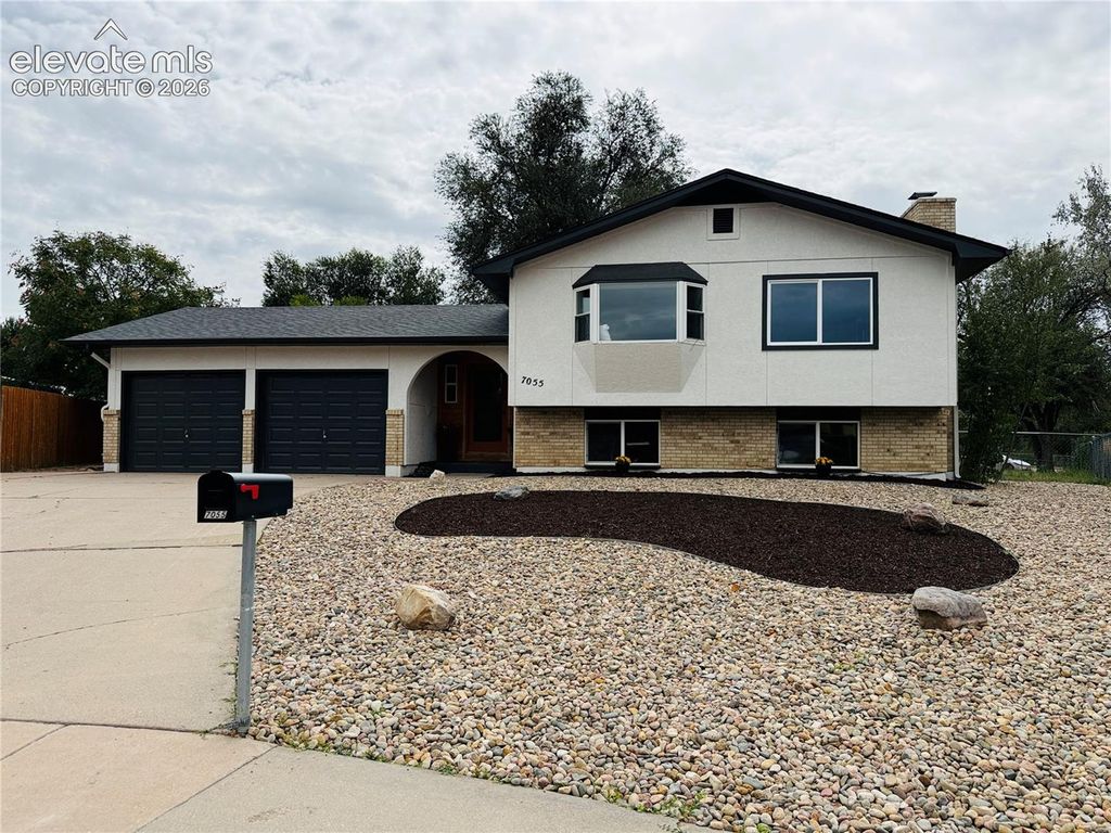 7055 Goldsmith Circle, Colorado Springs, CO 80911