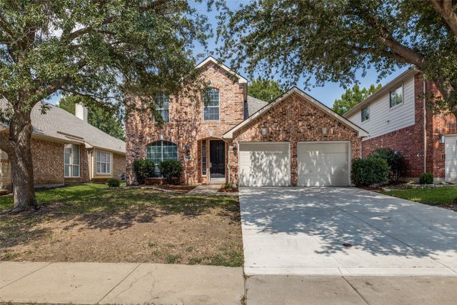 2440 Harbour Drive, Grand Prairie, TX 75054