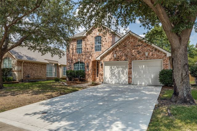 2440 Harbour Drive, Grand Prairie, TX 75054