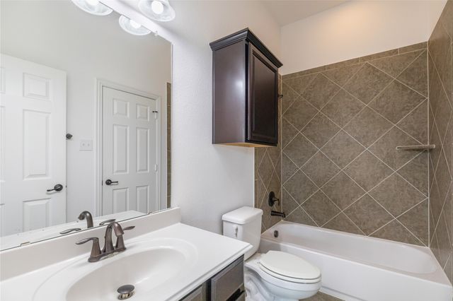 1821 Sterling Trace Drive, Keller, TX 76248