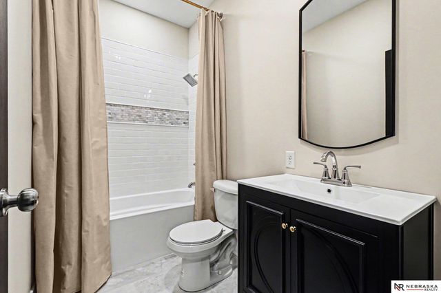 8507 Riverdale Road, Plattsmouth, NE 68048