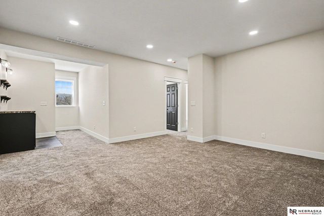 8507 Riverdale Road, Plattsmouth, NE 68048