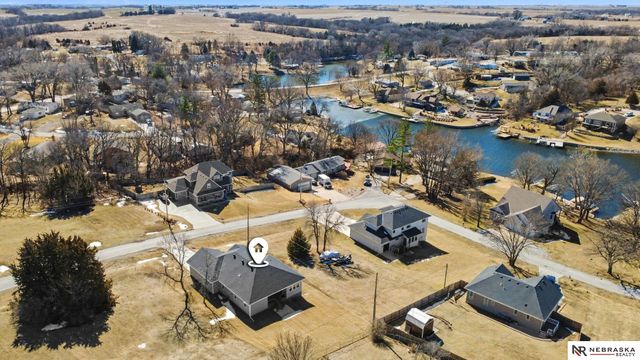 8507 Riverdale Road, Plattsmouth, NE 68048