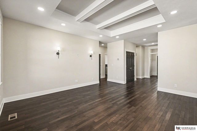 8507 Riverdale Road, Plattsmouth, NE 68048