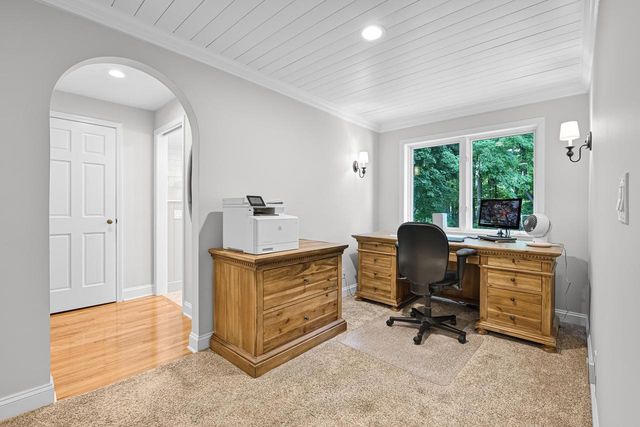 N87W15686 Kenwood BOULEVARD, Menomonee Falls, WI 53051