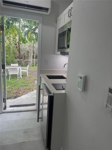 14950 S Spur Dr 0, Miami, FL 33161