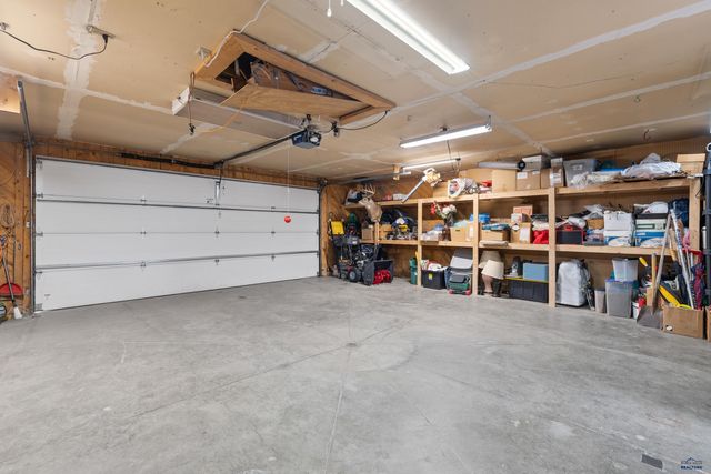 12838 MOHAWK DR, Piedmont, SD 57769