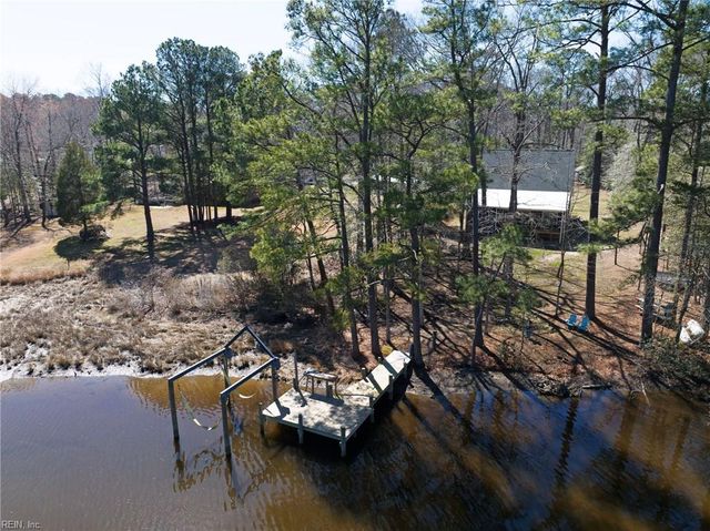 5739 Buckley Hall RD, Cobbs Creek, VA 23035