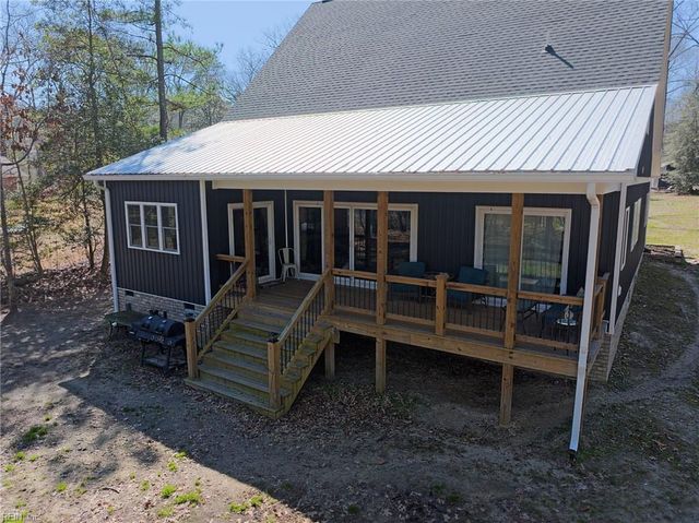 5739 Buckley Hall RD, Cobbs Creek, VA 23035