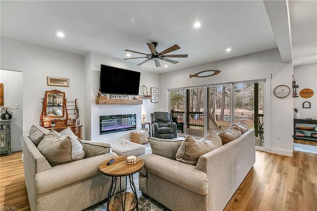 5739 Buckley Hall RD, Cobbs Creek, VA 23035
