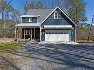 5739 Buckley Hall RD, Cobbs Creek, VA 23035
