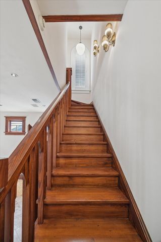 2614 Stanford Street, Houston, TX 77006