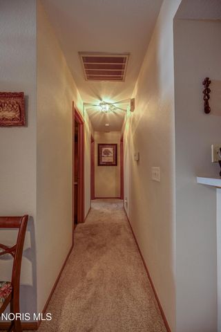 3520 Bayberry Place, Oregon, OH 43616