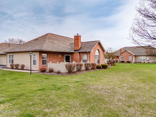 3520 Bayberry Place, Oregon, OH 43616