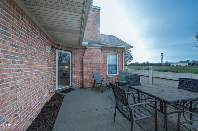 3520 Bayberry Place, Oregon, OH 43616