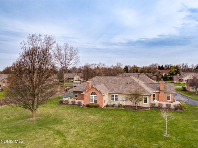 3520 Bayberry Place, Oregon, OH 43616