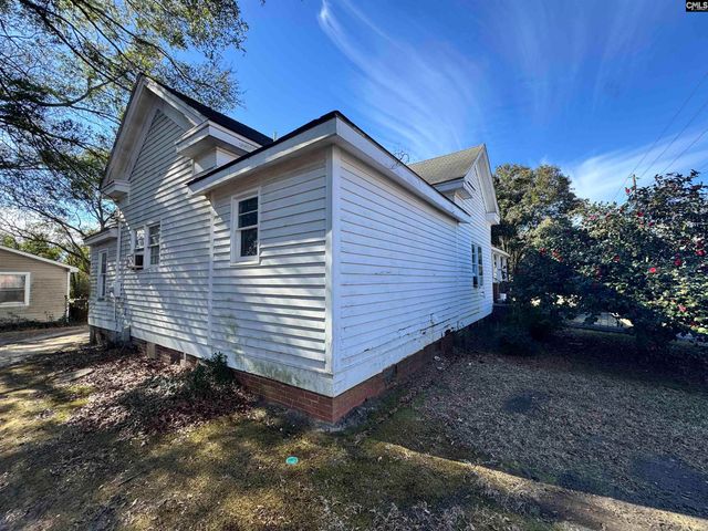 114 E College Street, Bishopville, SC 29010