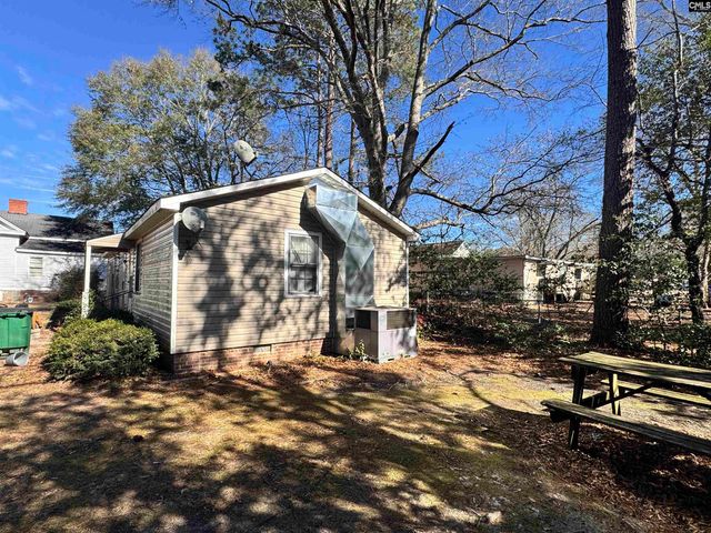 114 E College Street, Bishopville, SC 29010