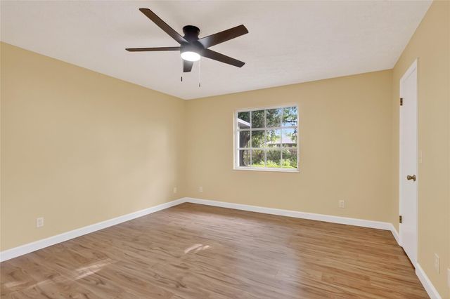 397 NW Biltmore St, Port St Lucie, FL 34983