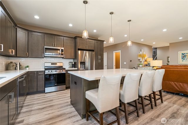 2240 Berryman Loop, Lynden, WA 98264