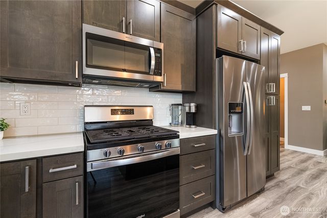 2240 Berryman Loop, Lynden, WA 98264