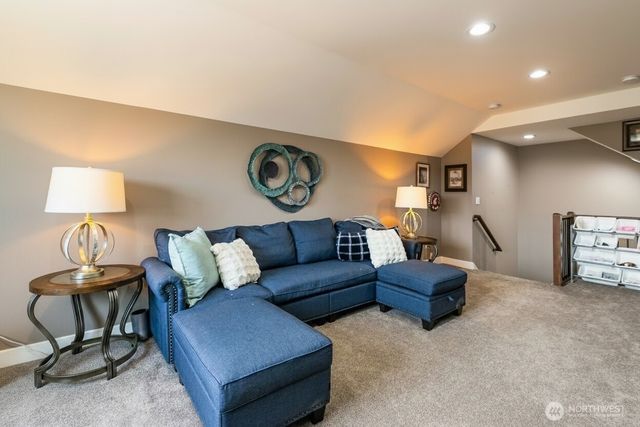 2240 Berryman Loop, Lynden, WA 98264