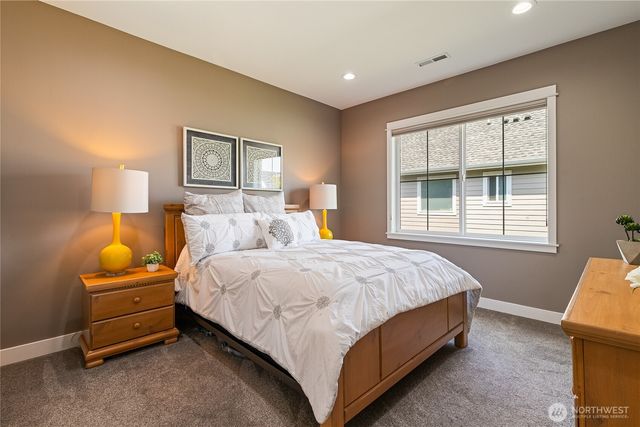 2240 Berryman Loop, Lynden, WA 98264