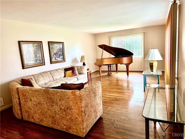1000 Sherman Drive, Utica, NY 13501