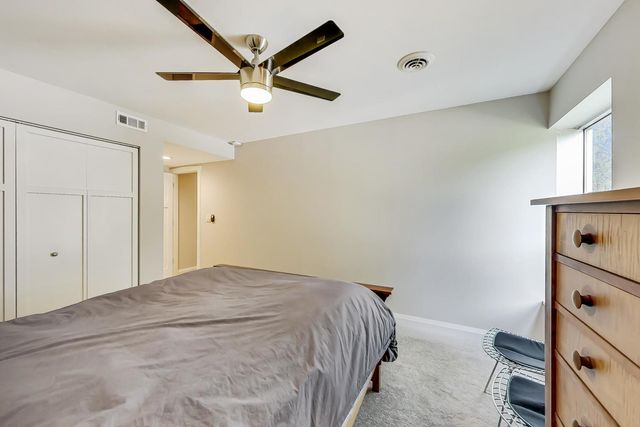 424 Park Avenue 205, River Forest, IL 60305