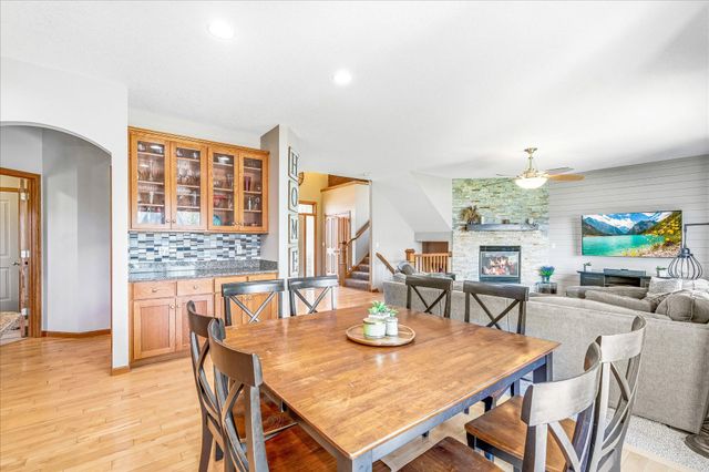 5230 Kali Court NE, Albertville, MN 55301