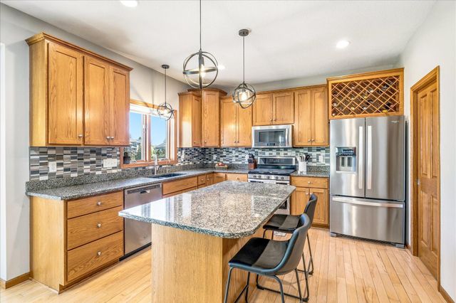 5230 Kali Court NE, Albertville, MN 55301