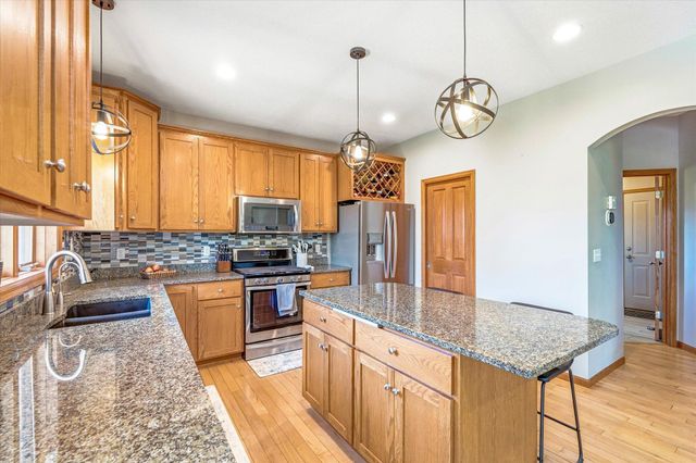 5230 Kali Court NE, Albertville, MN 55301