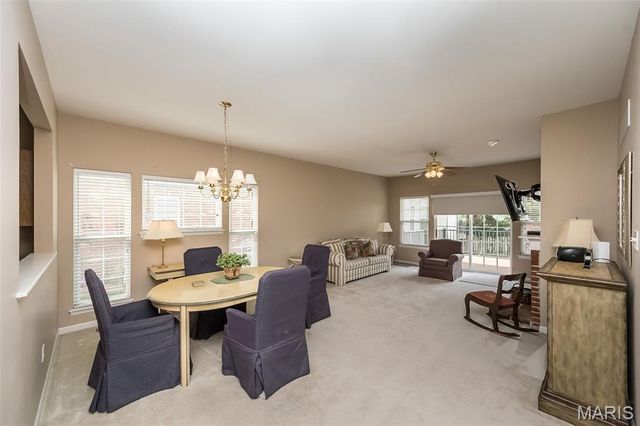 303 Holloway Ridge Court, Ballwin, MO 63011