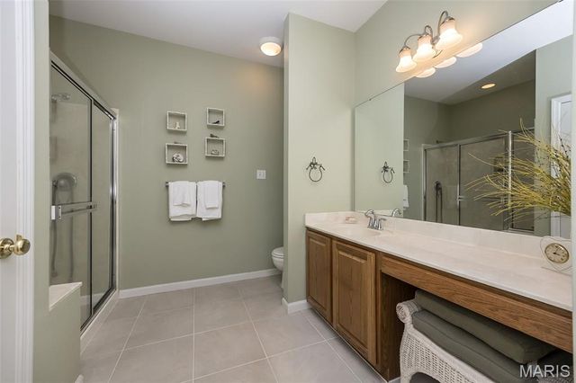 303 Holloway Ridge Court, Ballwin, MO 63011