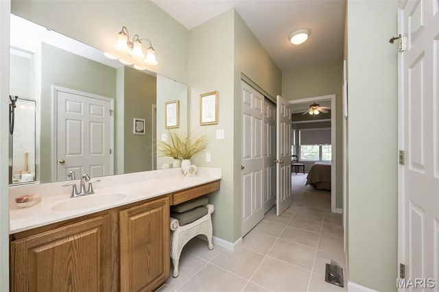303 Holloway Ridge Court, Ballwin, MO 63011