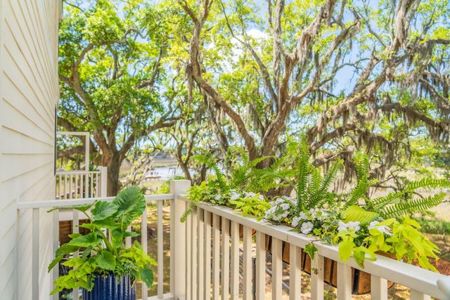 1395 Harbor View Road, Charleston, SC 29412