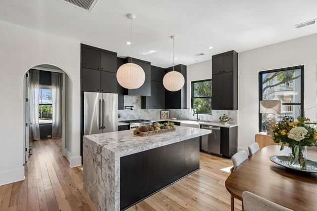 1395 Harbor View Road, Charleston, SC 29412