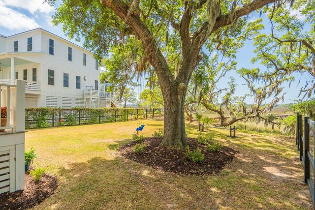 1395 Harbor View Road, Charleston, SC 29412