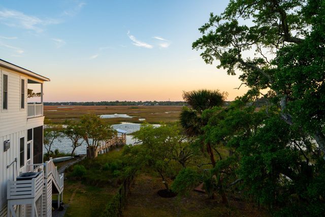 1395 Harbor View Road, Charleston, SC 29412