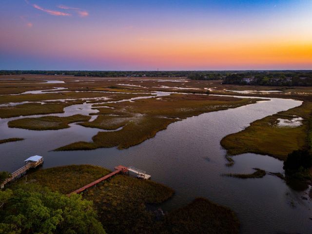 1395 Harbor View Road, Charleston, SC 29412