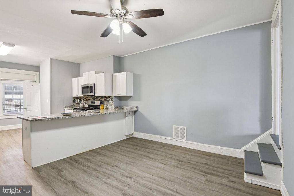 Image 10 of property listing at 3438 BELAIR RD, Baltimore, MD 21213