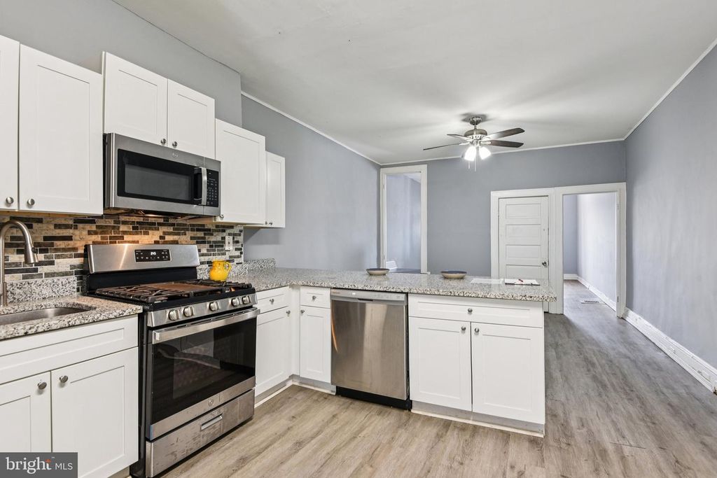 Image 12 of property listing at 3438 BELAIR RD, Baltimore, MD 21213